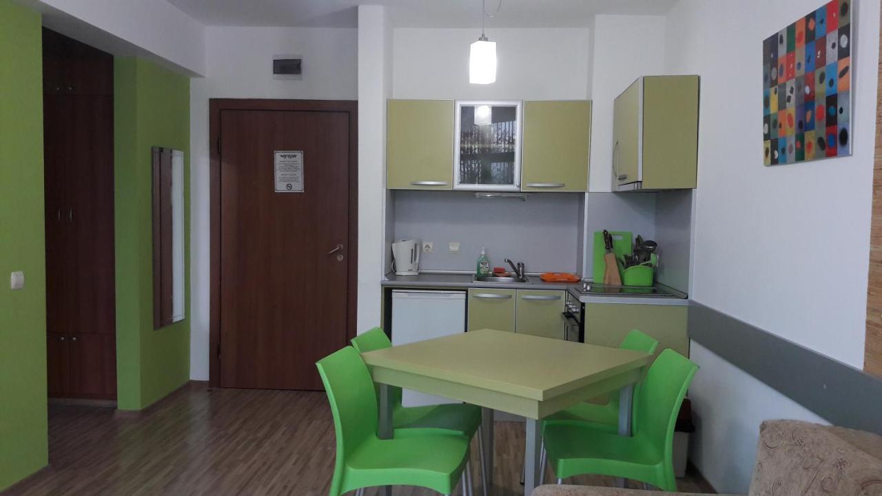 Apartments In Relax Complex Fantasy Chissarja Exterior foto